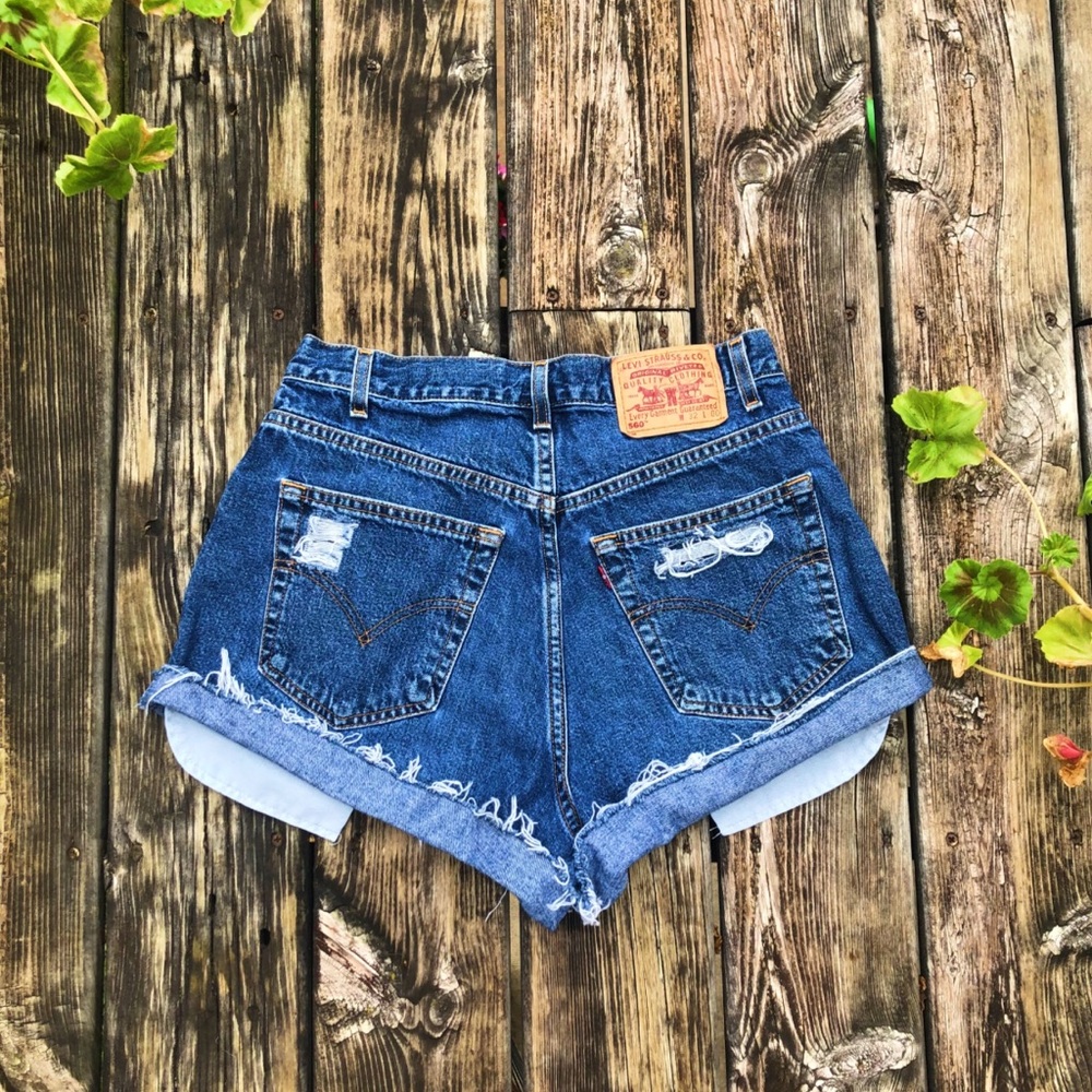 Vintage Levi’s shorts